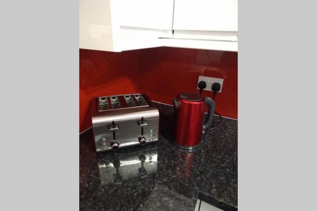 The Cottage - Hot Tub - Nr Glasgow - Self Check-In Coatbridge Buitenkant foto