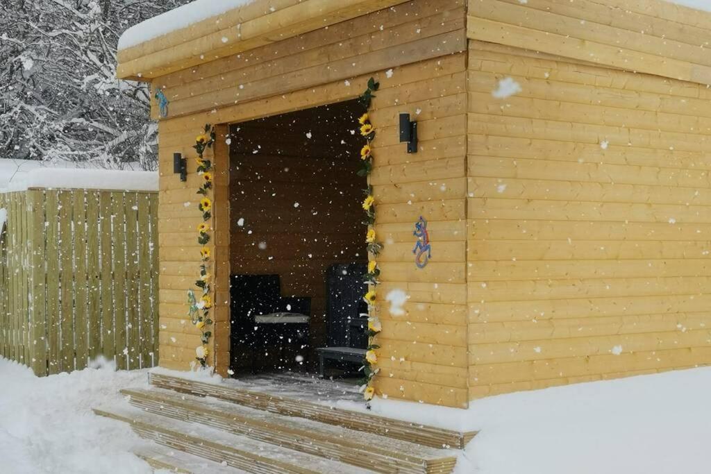 The Cottage - Hot Tub - Nr Glasgow - Self Check-In Coatbridge Buitenkant foto