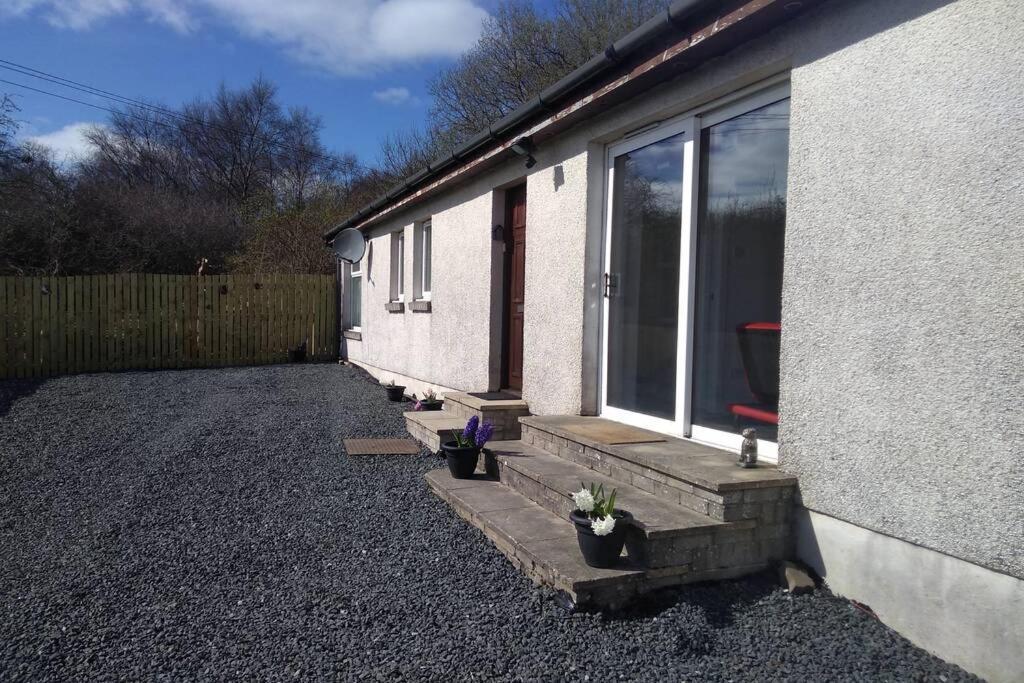 The Cottage - Hot Tub - Nr Glasgow - Self Check-In Coatbridge Buitenkant foto